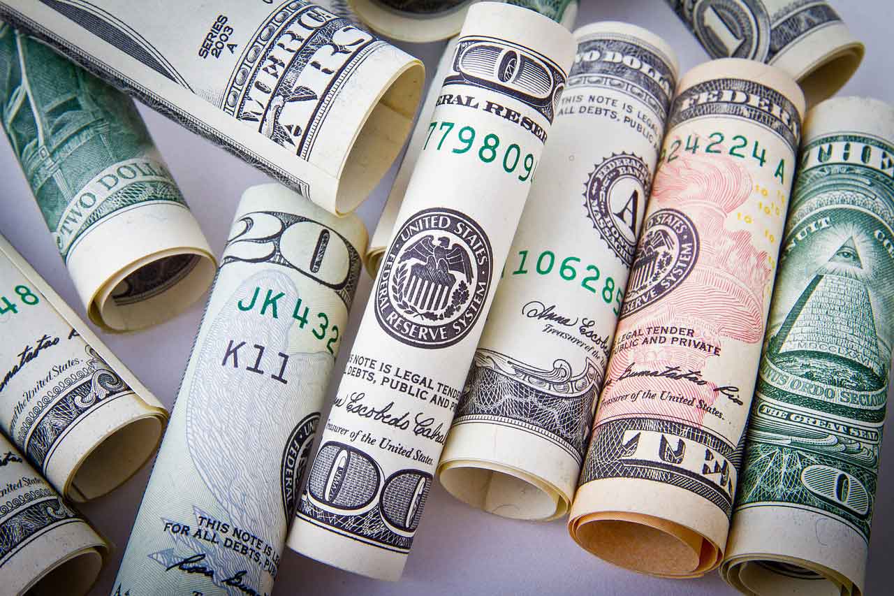 Sie sehen gerade DetradeFX.com: Falle für Anleger im Kryptomarkt